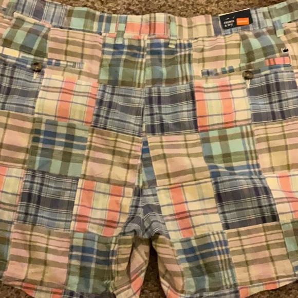 🔥HOT Item Alert Crown & Ivy Pink Multi Plaid Shorts 42W NWT $60 LAST PAIR - Picture 3 of 3